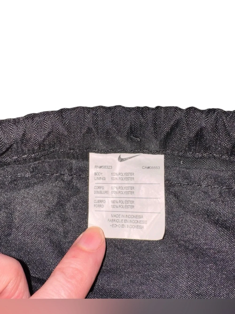 NIKE Brasilia 9.5 Training Gym Sack Drawstring Back Black Logo Braided Straps